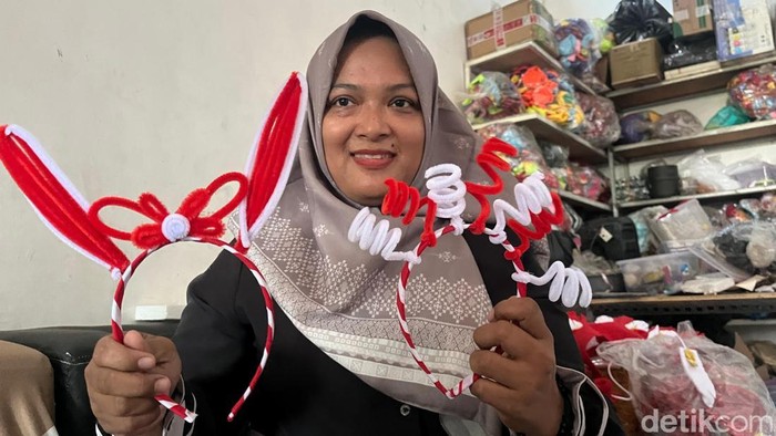 Perajin bando di Mojokerto panen pesanan jelang HUT RI