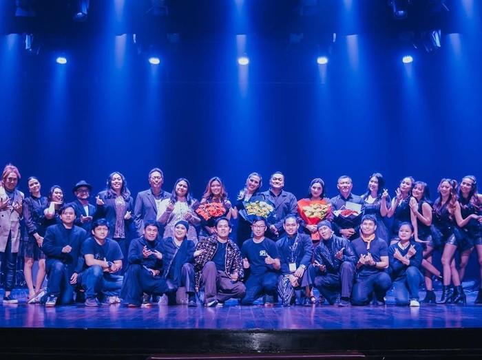 Queennara Konser tunggal Queennara untuk tugas akhir.