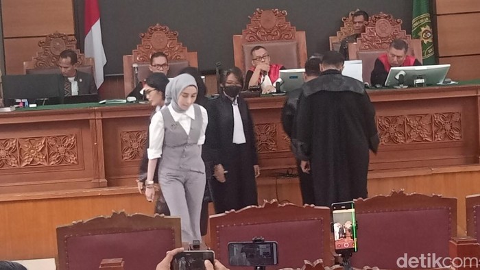 Reza Gladys saat ditemui di PN Jakarta Selatan, Kamis, 24 Juli 2025.
