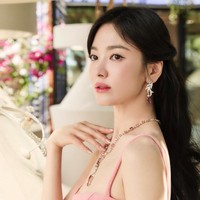 Daftar 10 Aktris Korea Terkaya di 2025, Han So Hee Hingga Song Hye Kyo Daftar 10 Aktris Korea Terkaya di 2025, Han So Hee Hingga Song Hye Kyo