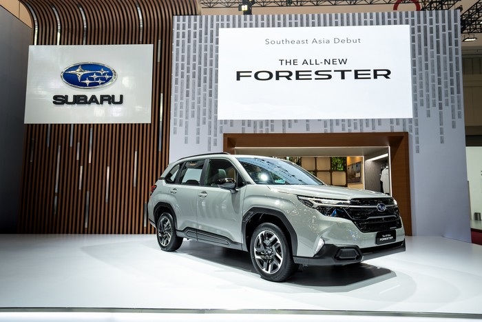 Subaru Forester gen 6.