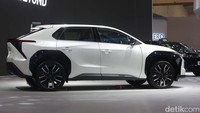 Langkah ini juga sekaligus memperluas program lokalisasi produksi kendaraan elektrifikasi Toyota di Indonesia.  