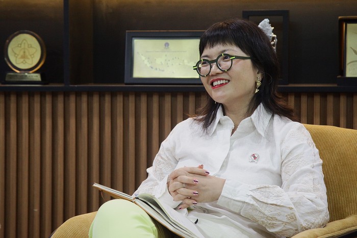 Wamendiktisaintek, Stella Christie