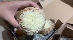 Begini Rasa Donat Pinkan Mambo Sekotaknya Rp 200 Ribu yang Viral