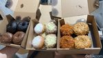 Begini Rasa Donat Pinkan Mambo Sekotaknya Rp 200 Ribu yang Viral