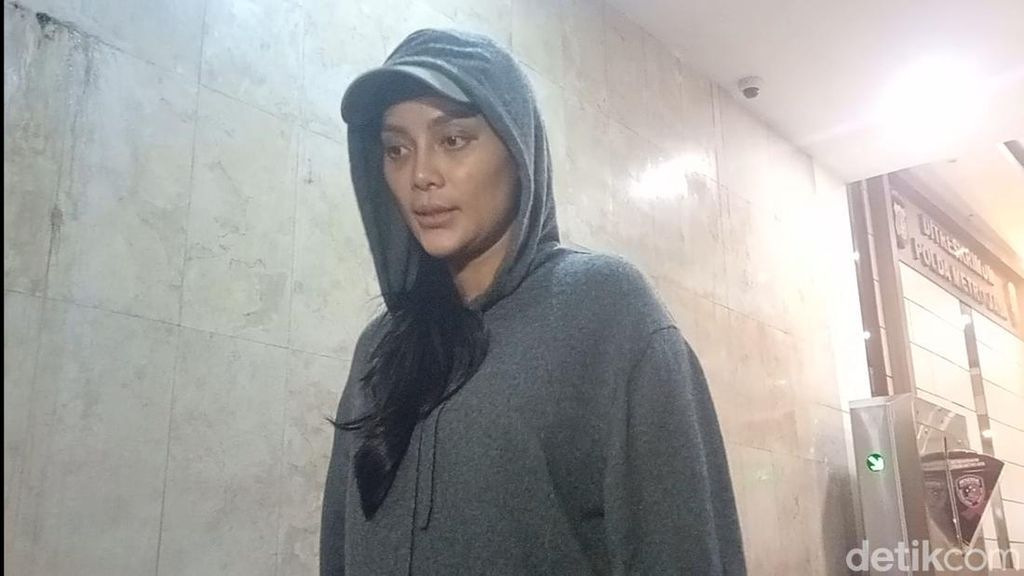 Video: Erika Carlina Polisikan DJ Panda Terkait Dugaan Pengancaman
