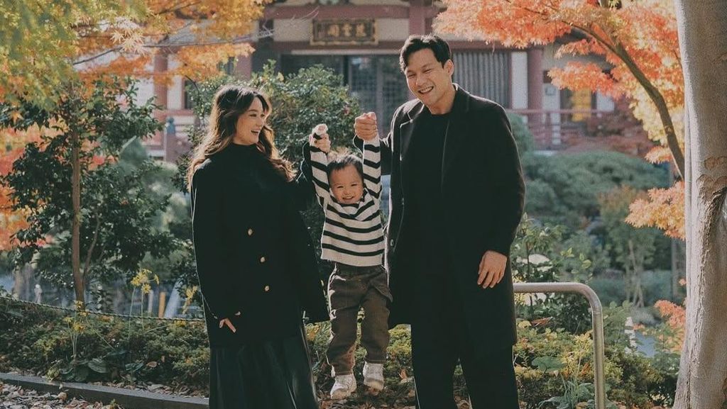 Fendy Chow Overthinking, Pisah Pesawat Sama Istri Demi Anak