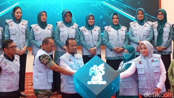 Gubernur dan Wagub Sulsel Andi Sudirman Sulaiman-Fatmawati Rusdi meluncurkan program Aksi Stop Stunting.