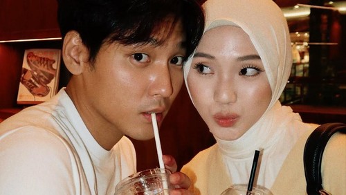 Julia Prastini dan Daehoon