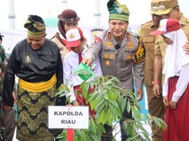 Sambut Hari Pohon Nasional, Kapolda Riau Ajak Masyarakat Tanam 21.000 Pohon