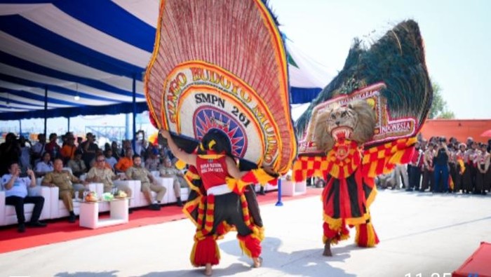 Kelompok seni Reog Ponorogo Singo Budoyo Mudho binaan Polres Pelabuhan Tanjung Priok