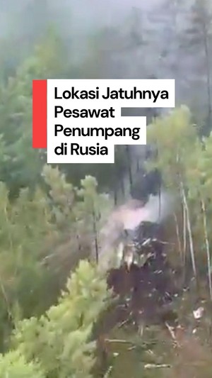 Video: Melihat Lokasi Jatuhnya Pesawat Angara Airlines di Rusia