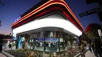 Mengintip Resto Tesla Diner Milik Elon Musk yang Futuristik