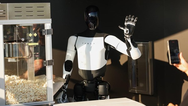 Mengintip Resto Tesla Diner Milik Elon Musk yang Futuristik