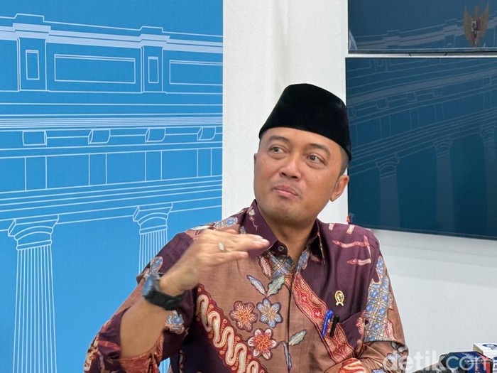 Mensesneg Prasetyo Hadi