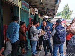 Prabowo Kecam Beras Oplosan, Pasar Induk Cipinang Diliputi Ketegangan