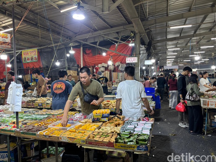Pasar Kue Subuh Pasar Kue Subuh