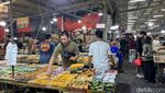 Tak Pernah Sepi, Ini Suasana Pasar Kue Subuh Senen Berusia 40 Tahun