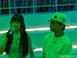 Serunya Unboxing Oppo Reno 14 Bareng Cinta Laura