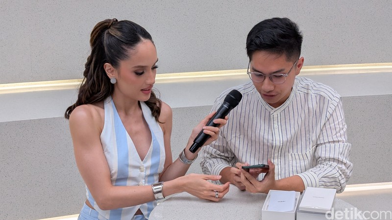 Penjualan perdana Oppo Reno 14 series di Indonesia