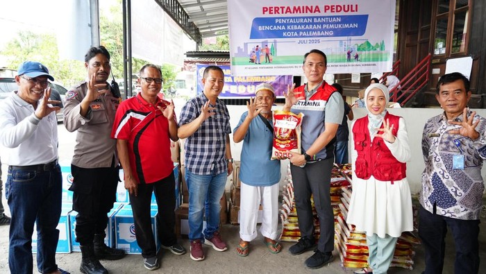 Pertamina berikan bantuan ke korban kebakaran di 1 Ulu Palembang