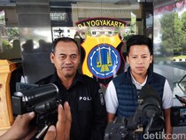 Pedagang Ikut Jadi Tersangka Perusak Mobil Polisi Saat Ricuh Ojol Sleman