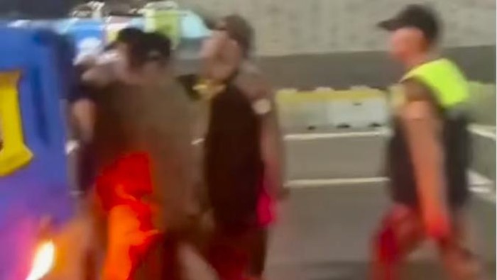 Satpol PP amankan jukir liar di Bundaran HI. (Dok. Satpol PP Jakpus)
