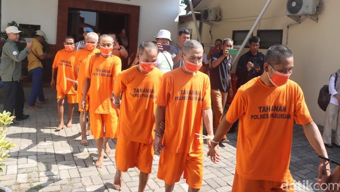 Tersangka persetubuhan dan pencabulan gadis 14 tahun di Pasuruan.