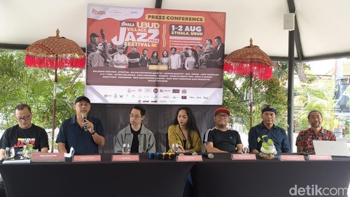 Konferensi pers Sthala Ubud Village Jazz Festival (UVJF) 2025 di Sanur, Denpasar, Bali pada Jumat (25/7/2025).