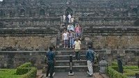 Injourney Destination Management (IDM) kembali membuka wisata Borobudur Sunrise yang ditiadakan sejak pandemi COVID-19. ANTARA FOTO/ANIS EFIZUDIN