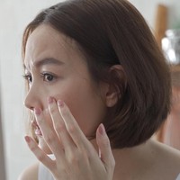 Pori-Pori Wajah Terlihat Besar? Ini Cara Menyamakannya Menurut Ahli Kulit