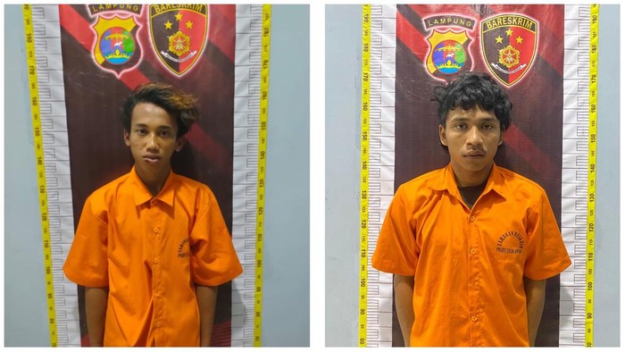Dua pelaku pemerkosaan saat ditangkap polisi.