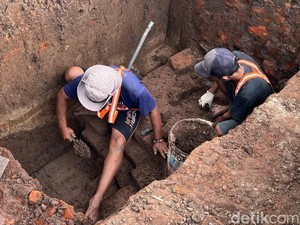 Ekskavasi Candi Bhre Kahuripan Ungkap Struktur Bintang Unik