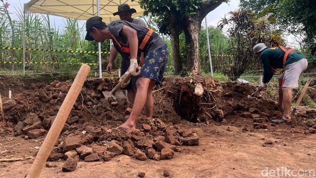 Ekskavasi Candi Bhre Kahuripan Ungkap Struktur Bintang Unik