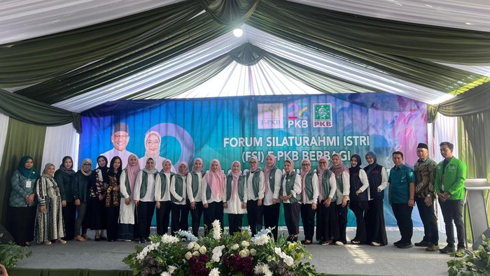 Forum Silaturahmi Istri Fraksi PKB (FSI F-PKB) menggelar kegiatan bakti sosial di Tangerang