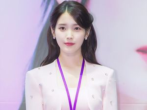 IU Gantikan NewJeans, Kini Jadi Duta Promosi Bea Cukai Bandara Incheon