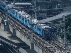 MRT Jakarta & LRT Jabodebek Beroperasi Hingga Dini Hari Malam Tahun Baru