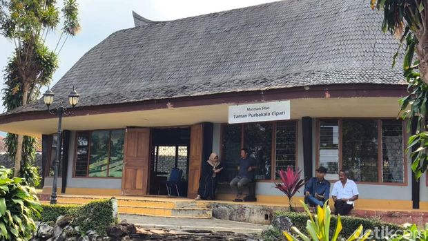 Museum Taman Purbakala Cipari Kuningan