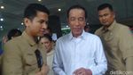 Semringahnya Jokowi Hadiri Reuni Fakultas Kehutanan UGM
