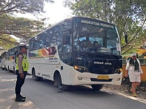 200 Turis Asing Nikmati Adat Amarasi di Istana Baun Kupang