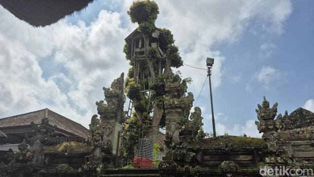 Salah satu balai kulkul di Pura Agung Gunung Raung, Desa Taro, Kecamatan Tegallalang, Gianyar, Bali. (Foto: Ni Komang Ayu Leona W/detikBali)