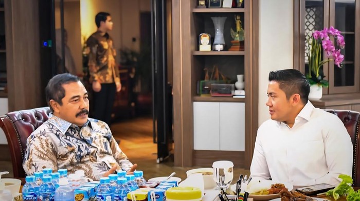 Seskab Teddy Bertemu Menteri Imipas Agus Andrianto