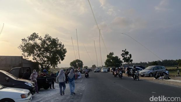 Suasana spot wisata baru di area persawahan wilayah Banaran, Galur, Kulon Progo, Sabtu (26/7/2025).