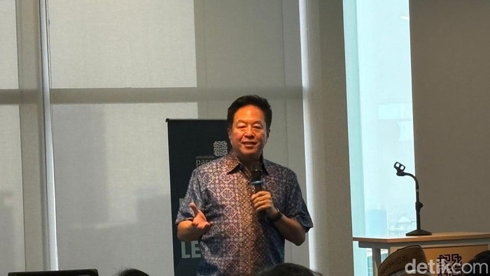 Victor Hartono