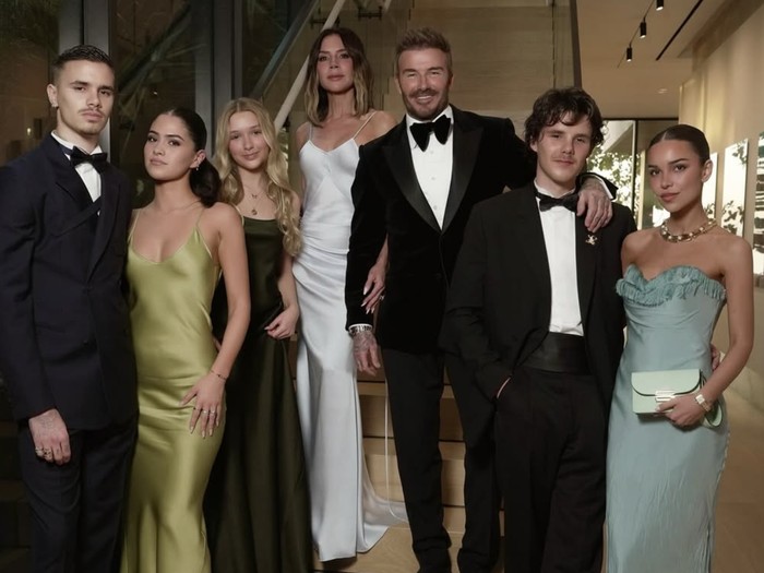 Cruz Beckham & Jackie Apostel