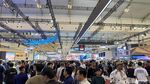 Suasana Pengunjung Padati GIIAS 2025