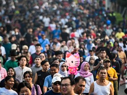 Video: POV Nonton Pagelaran Sabang Merauke Gratis di CFD Jakarta