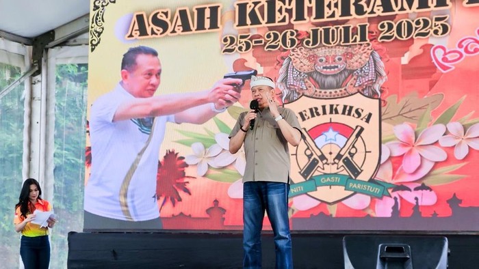 Ketua Umum Perkumpulan Pemilik Izin Khusus Senjata Api Bela Diri Indonesia (PERIKHSA) Bambang Soesatyo