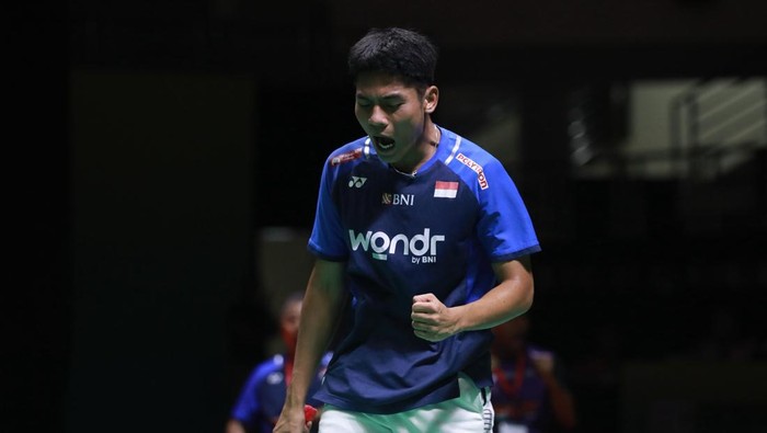 Mohammad Zaki Ubaidillah, pebulutangkis putra Indonesia, menjuarai Kejuaraan Bulutangkis Asia Junior 2025.