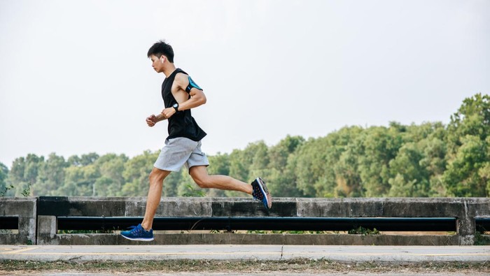 Olahraga lari atau jogging